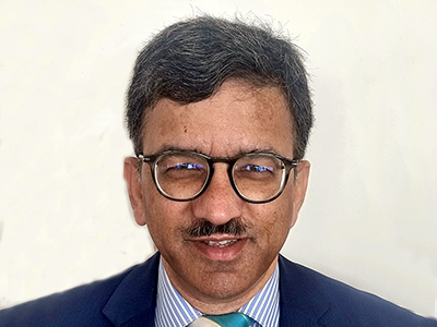 Dr Ashutosh Hardikar